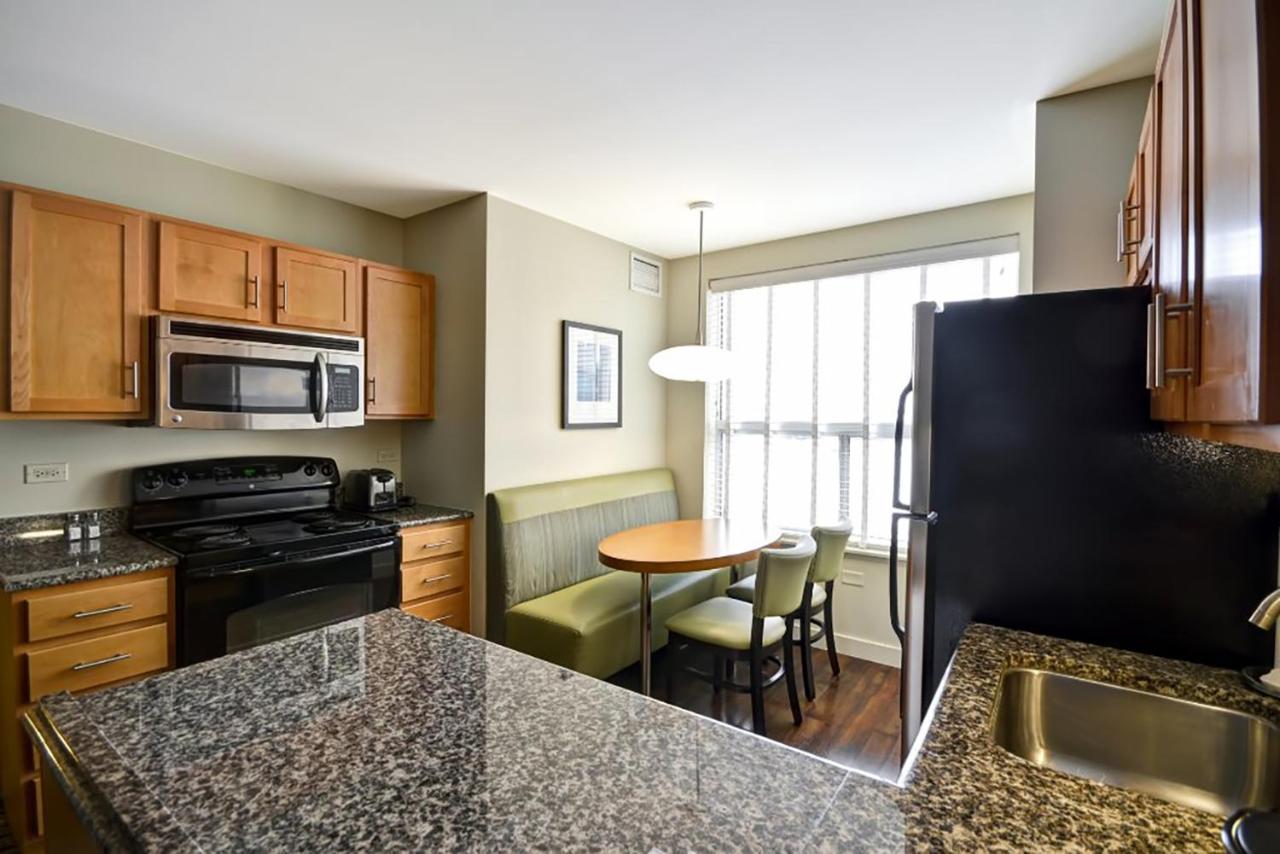 Hyatt House Naperville/Warrenville Eksteriør bilde